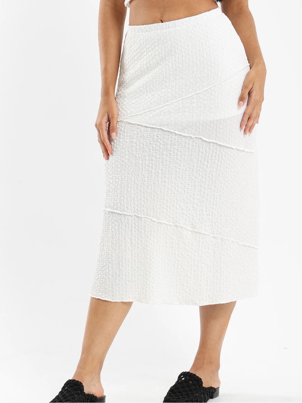 Lulu's Textured Slide Midi Skirt